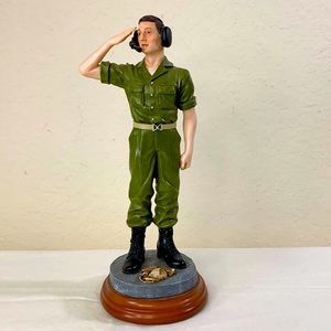 Vanmark American Heroes 1st edition Statue Marine ‘Crew Chief’ 1/0881